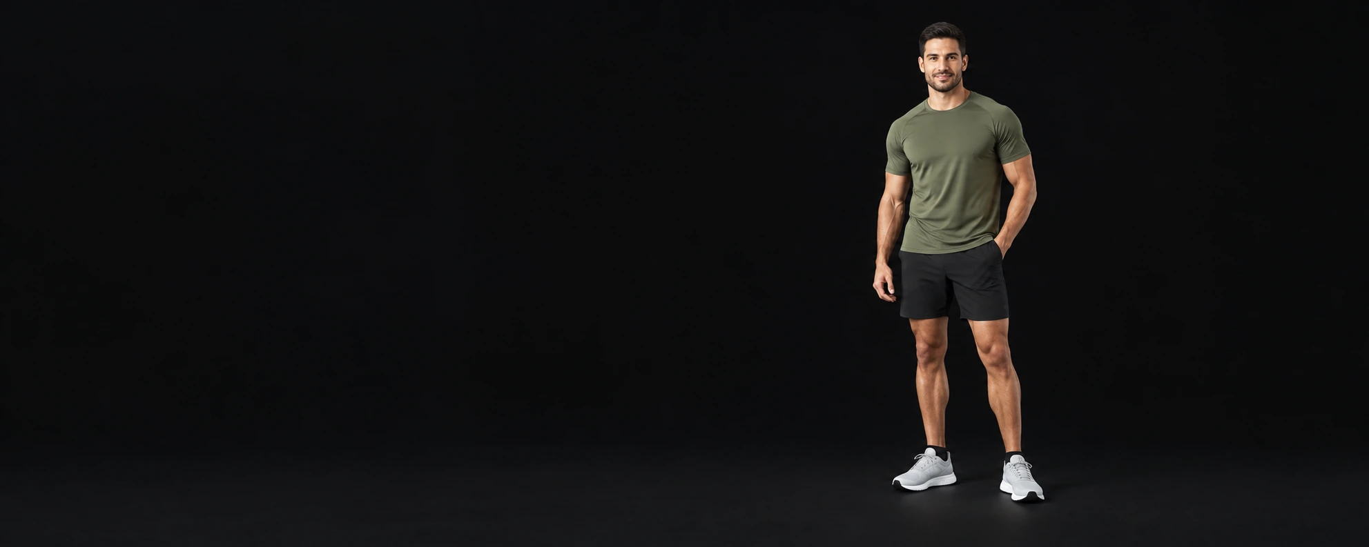 Homem com camiseta verde e bermuda preta em fundo preto, campanha ilustrativa